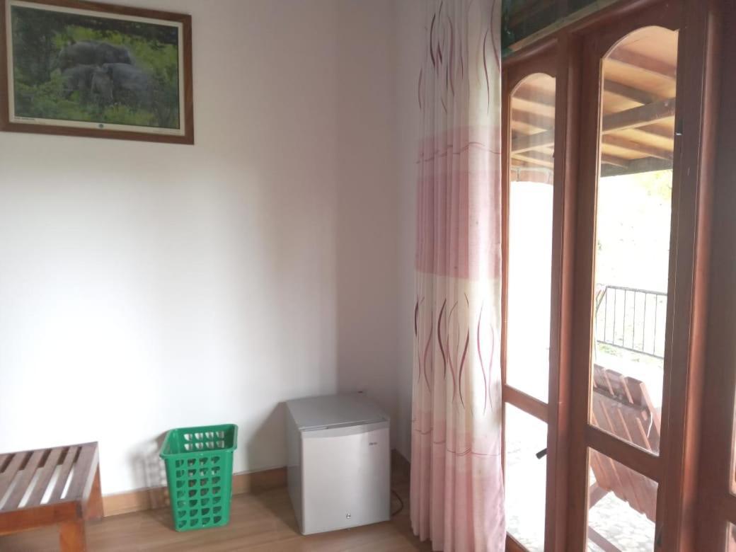 אלה Divine View Homestay מראה חיצוני תמונה