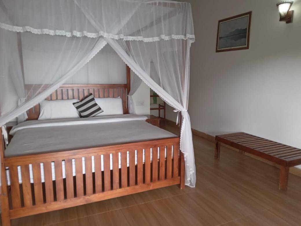 אלה Divine View Homestay מראה חיצוני תמונה