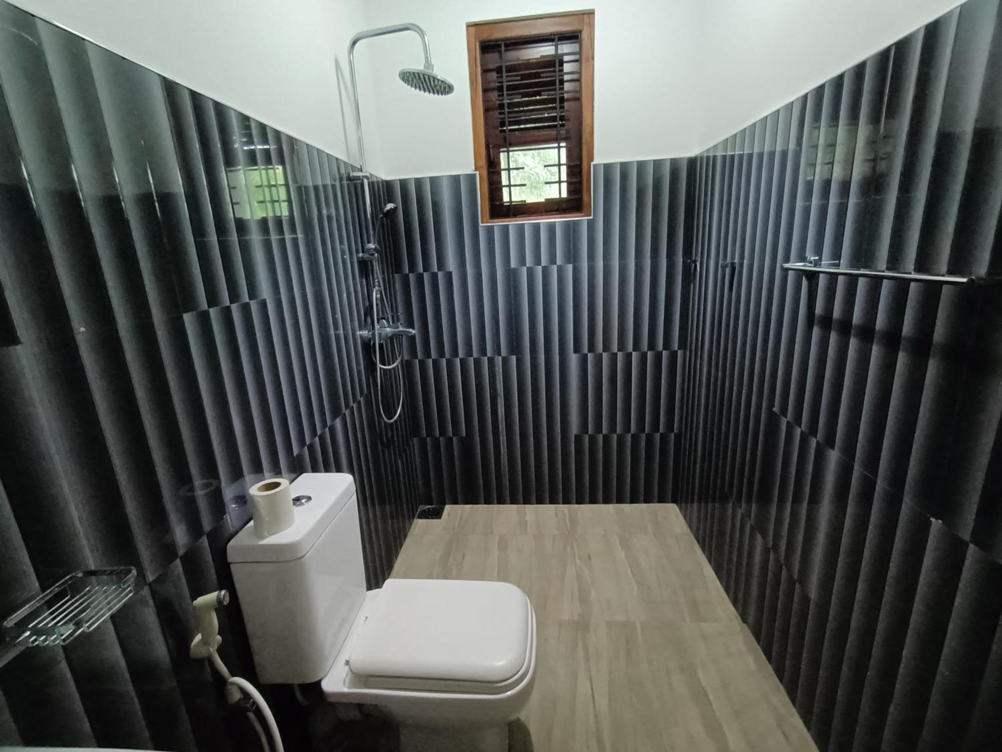 אלה Divine View Homestay מראה חיצוני תמונה