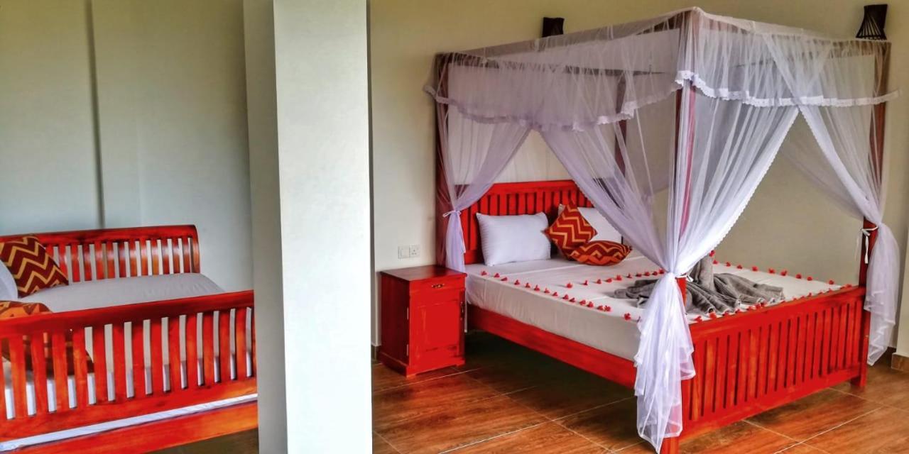 אלה Divine View Homestay מראה חיצוני תמונה