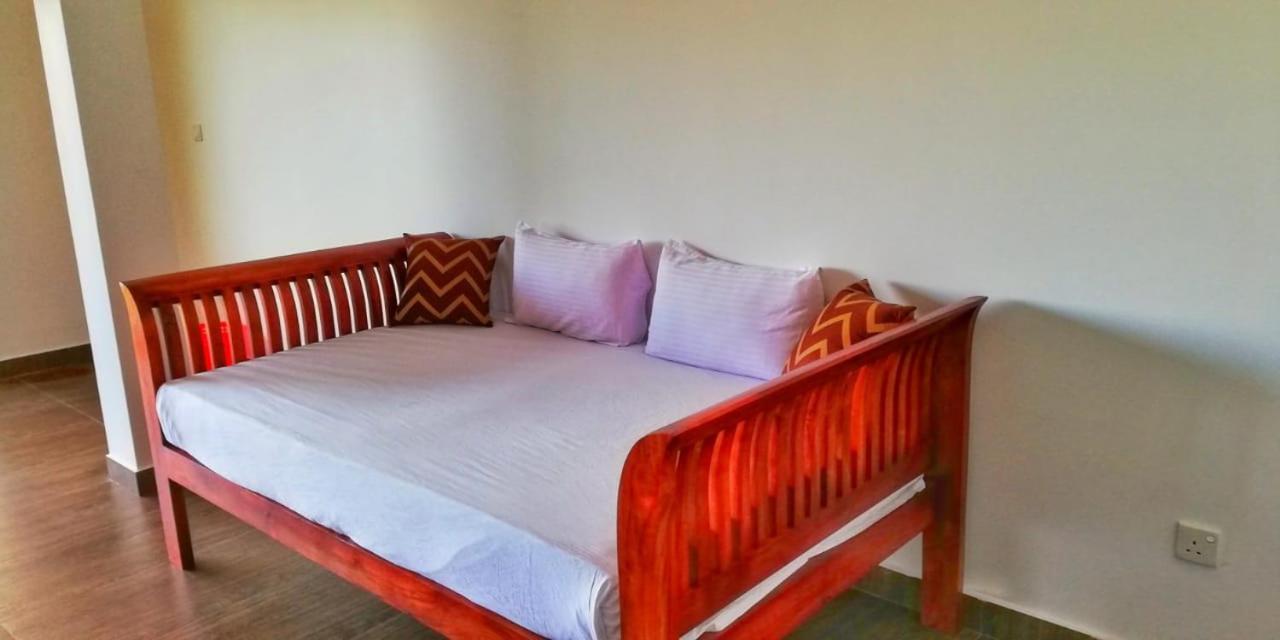 אלה Divine View Homestay מראה חיצוני תמונה